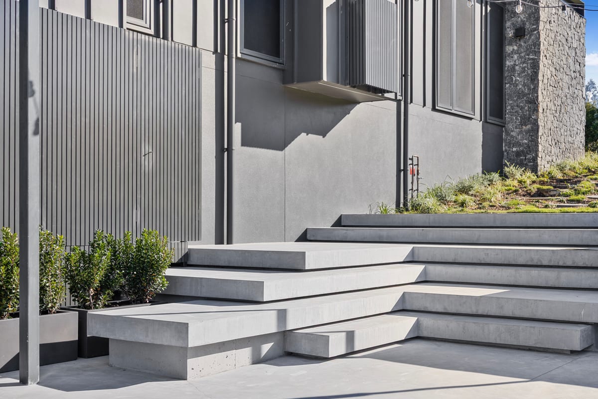 Structured Garden Hardscape